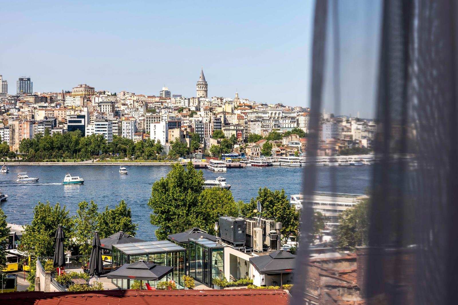 Superior Tek Büyük Yataklı Oda, Boğaz Manzaralı