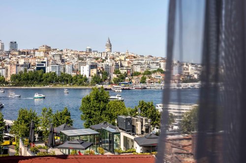 Superior Tek Büyük Yataklı Oda, Boğaz Manzaralı